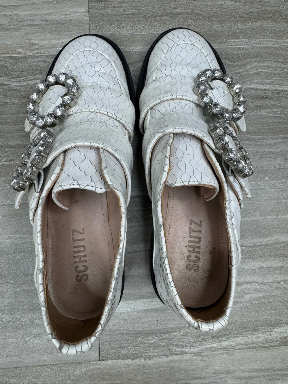 SCHUTZ white leather